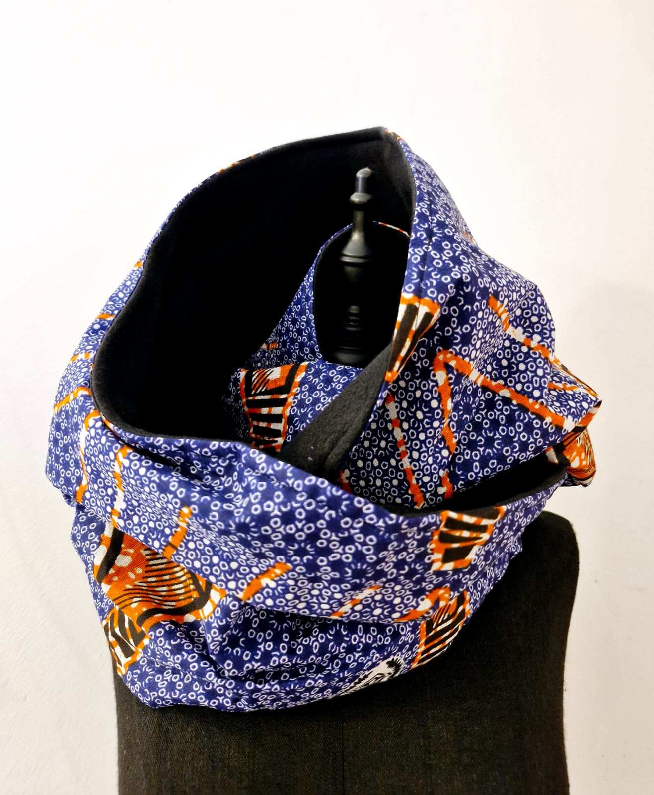 Cuello afripolar