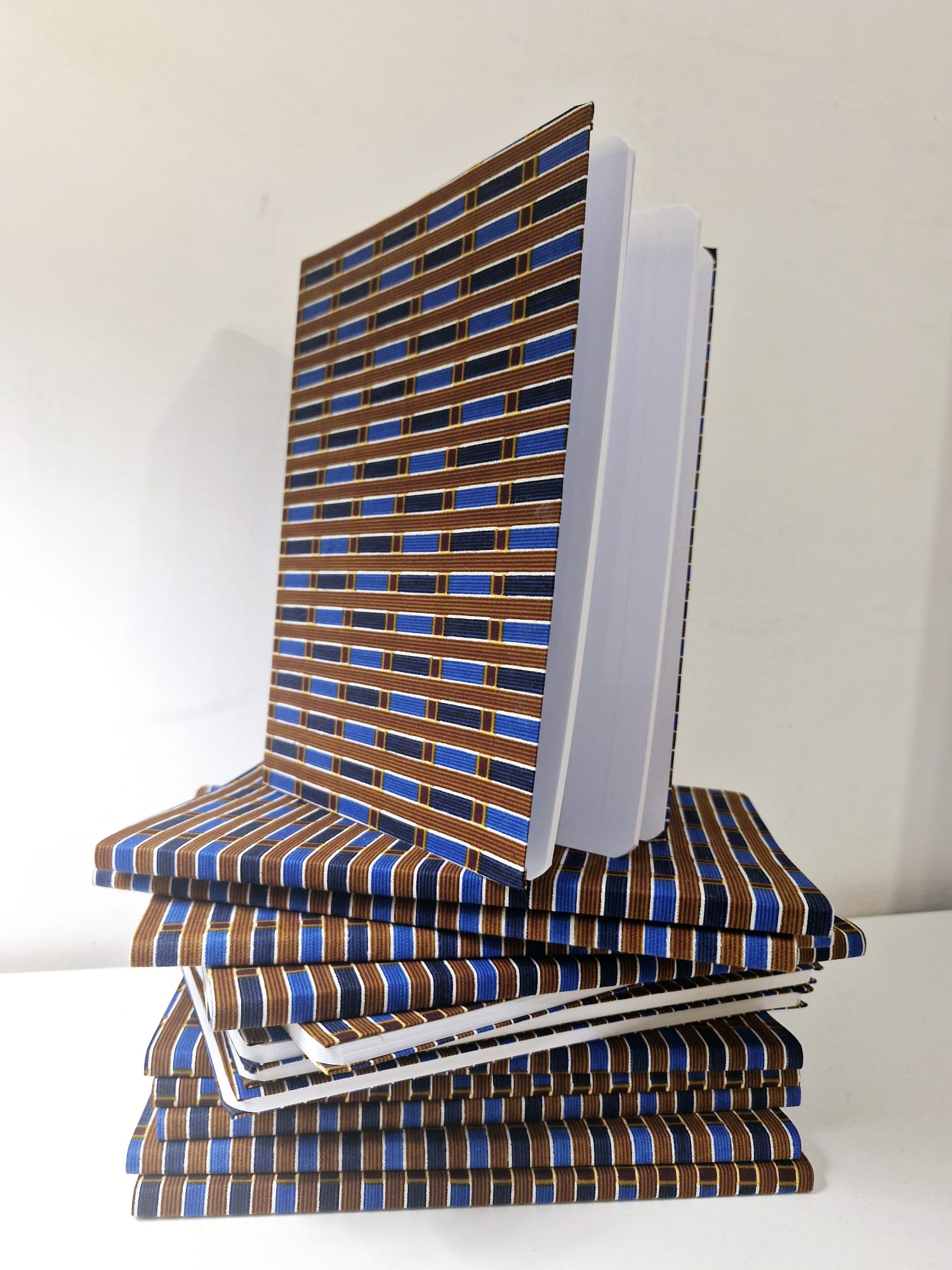 Cuadernos hoja blanca