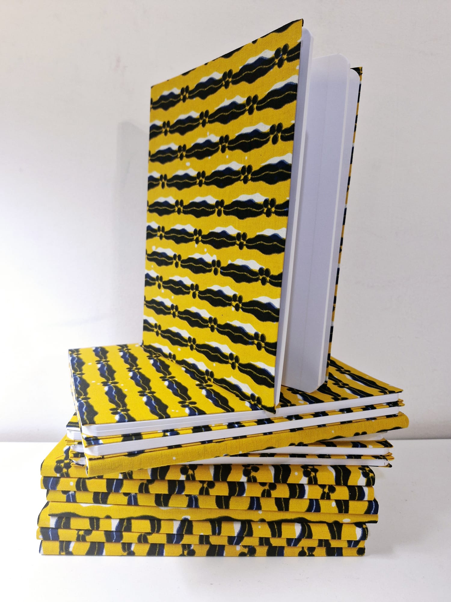 Cuadernos hoja blanca