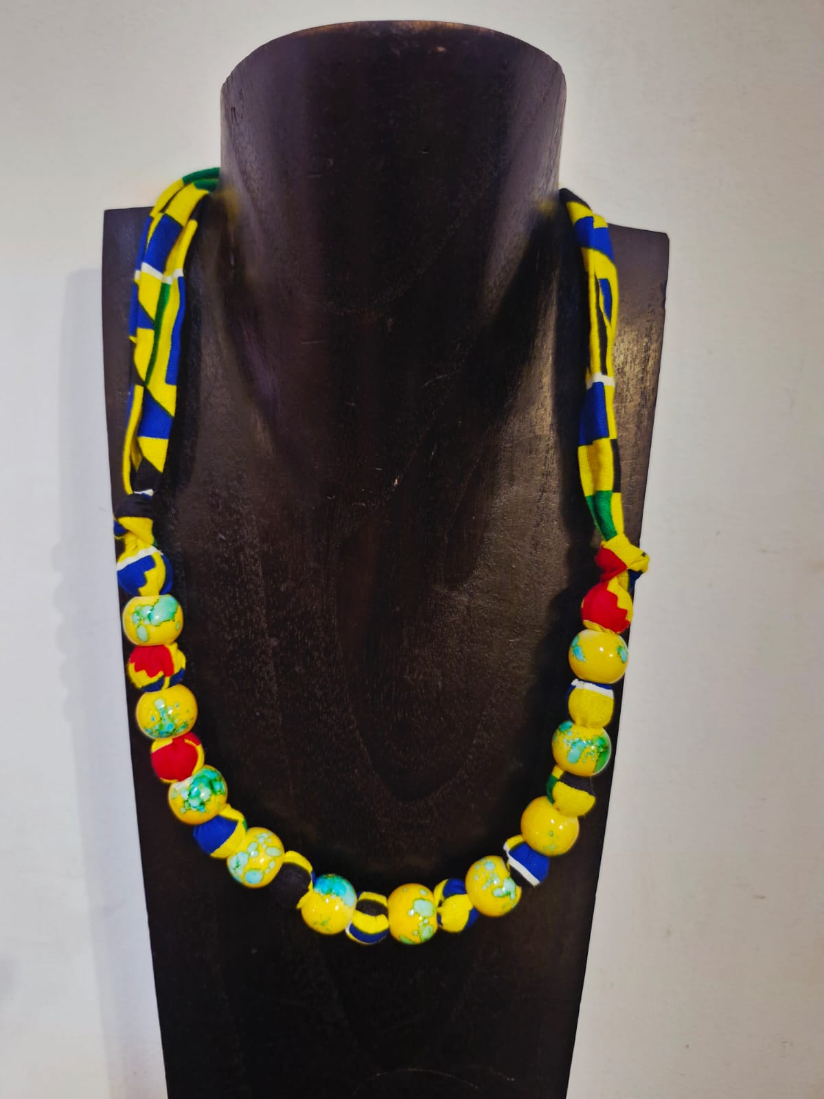 Collar Boule